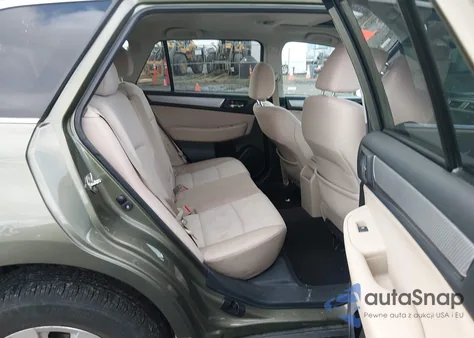 2015 Subaru Outback 2.5I Premium z USA, uszkodzony, nr VIN 4S4BSAEC6F3316744